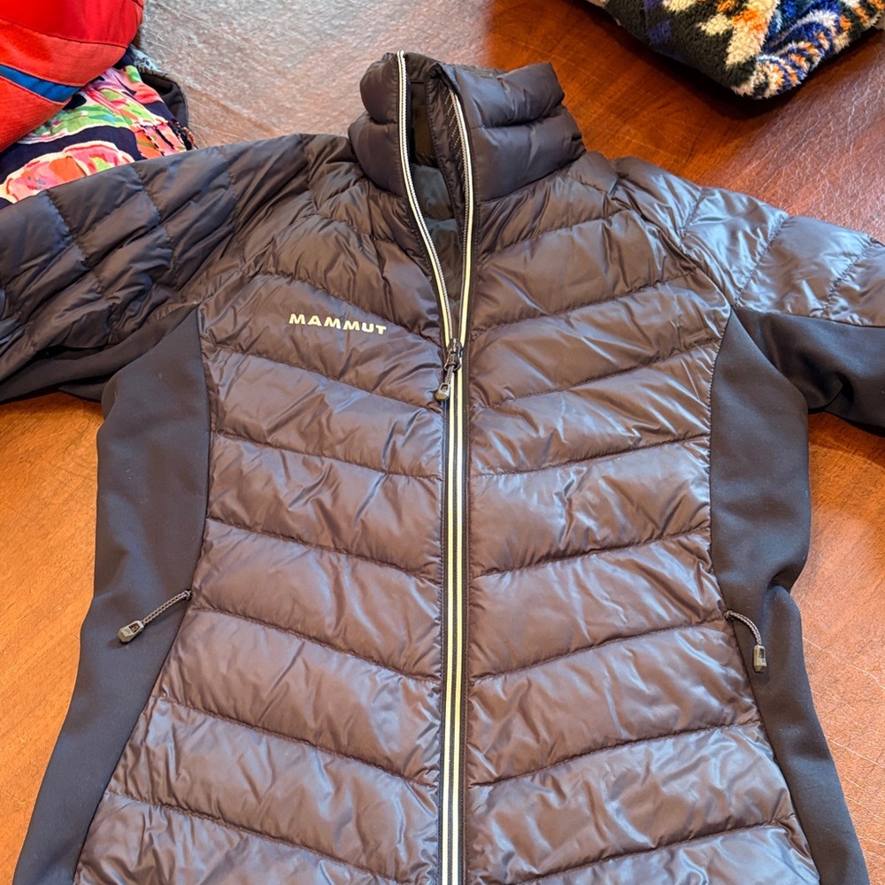 Mammut Dark Gray Puffer Jacket